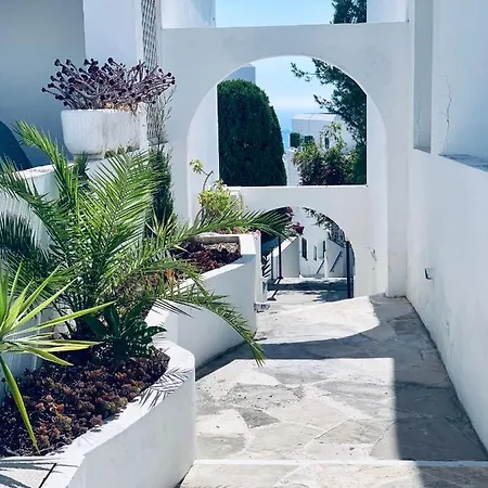 Vista Blu Holiday House With Stunning Sea Views! Дом отдыха Пафос
