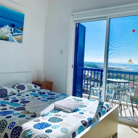 Vista Blu Holiday House With Stunning Sea Views! Tatil Evi Pafos